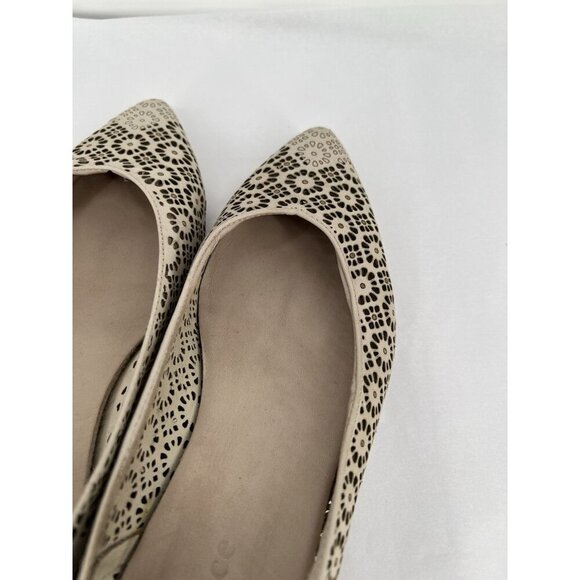 Sundance Catalog Dahlia Cutout Laser Design Floral Flats Ivory Boho Size 38 US 8 - Picture 6 of 16